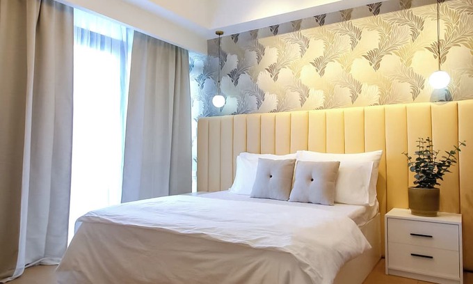 Socorro Appartement | Cozy & Modern 2BR unit with Balcony in Manhattan Cubao - Cylo's Place