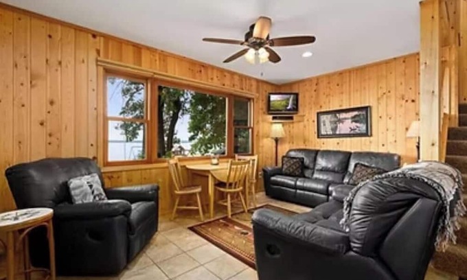 Pine River Appartement | Cabin 1 at Heaths Resort