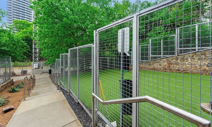 Uptown Appartement | Luxury 1BD/1BA Uptown Dallas
