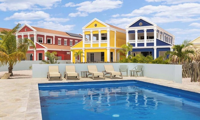 Tera Kora Appartement | Kas Blou Blou with refreshing communal pool