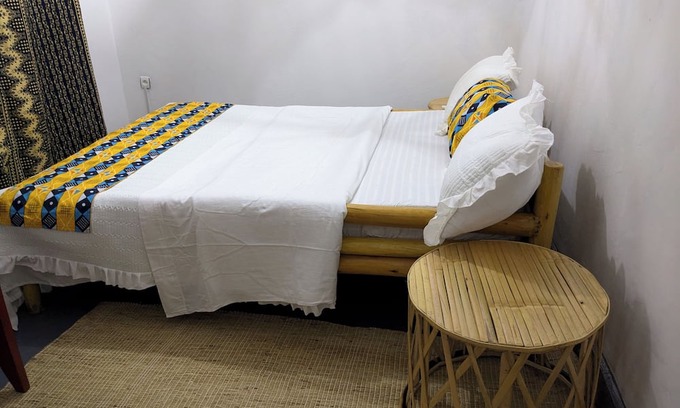 Ruhondo Appartement | VIP ROOM located in Lake views and volcanos view