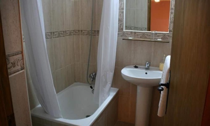 Trujillo Appartement | DOUBLE ROOM WITH BALCONY IN TRUJILLO'S MAIN SQUARE