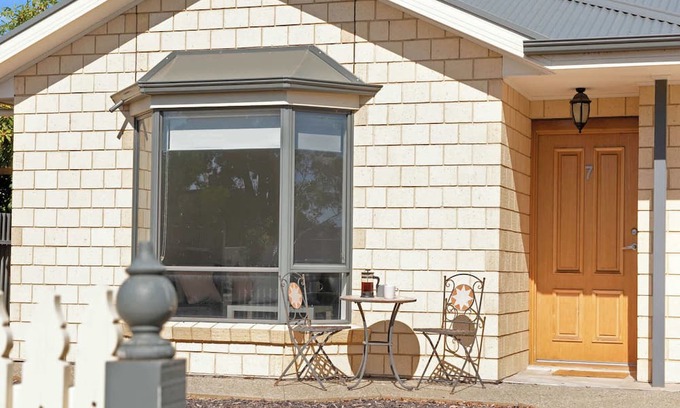Goolwa Maison | Brooking's Perch, Walk to Shops & River, WiFi