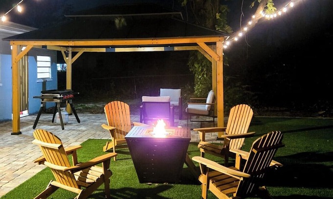 Edgewater Maison | Cozy 2-bedroom house in enjoyable New Smyrna/ Edgewater with AC, WiFi