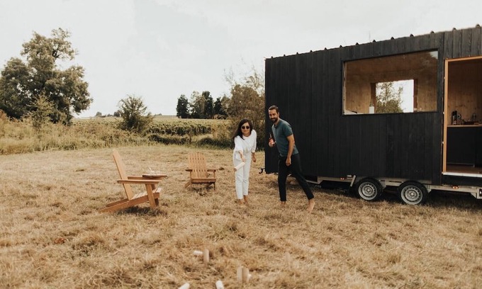 Saint-Emilion Cabine | Tiny House in the heart of an organic Saint Emilion vineyard