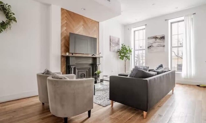 Bedford-Stuyvesant Appartement | Spacious apartment in charming Brooklyn with WiFi, AC. Book now
