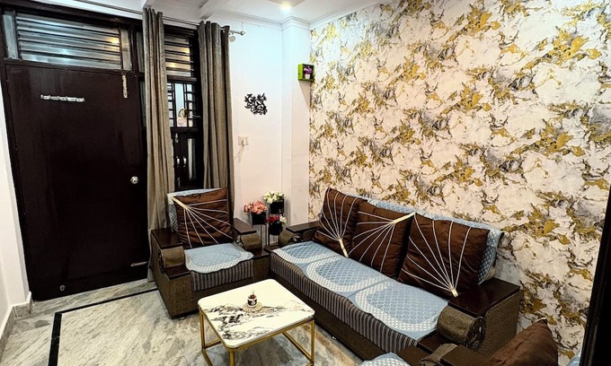 South West Appartement | Private 1 BHK Apartment in New Delhi Couple Friendly