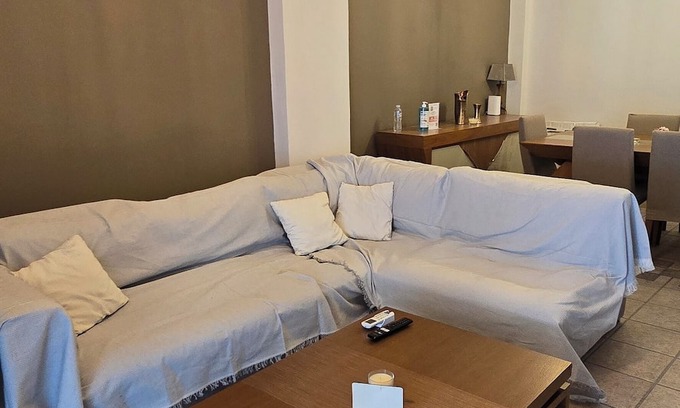 Larissa Appartement | Your Business-Class Stay in the Heart of Larissa