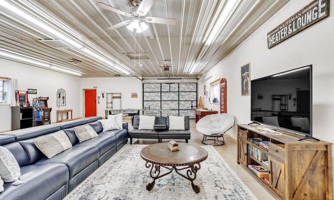 Stillwater Maison | NEW! HUGE Game-Room Style Barndo