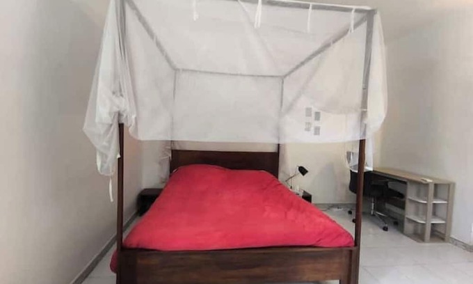 Grand Dakar Appartement | Studio Cosy et Calme 1 ch salon & patio Fann Hock