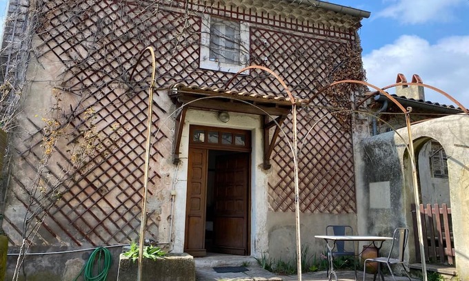 Dieulefit Maison | House in the center of Dieulefit, in the Drôme Provençale.