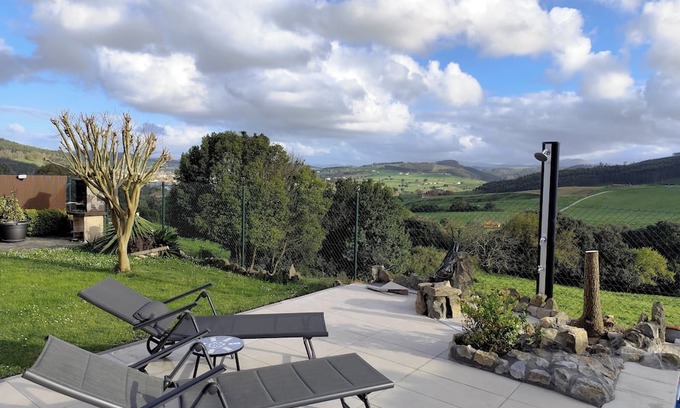Bareyo Maison | Gaia An Exclusive non-shared pool and garden