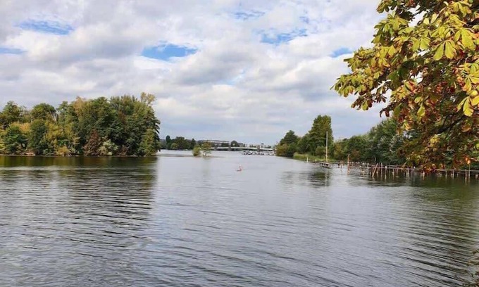 Hakenfelde Copropriété | Eiswerder - Inselwohnung in der Havel mit Balkon
