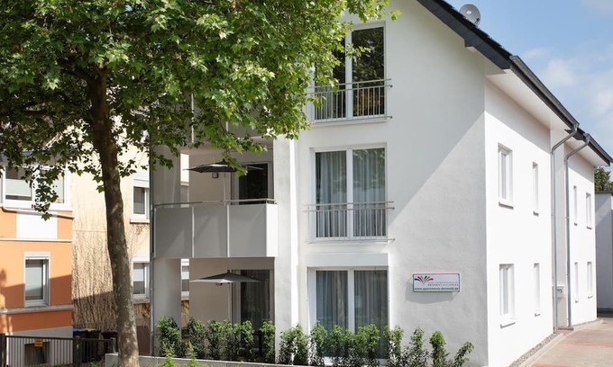 Detmold Appartement | Ferien- und Apartmenthaus am Kaiser-Wilhelm-Park - Apartment with