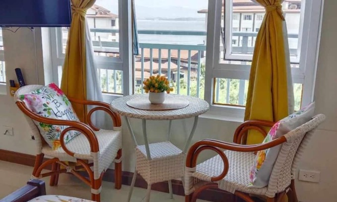 Punta Engano Copropriété | Spacious Studio unit with balcony and seaview