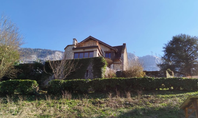 Aiguebelette-le-Lac Maison | Maison de vacances bohème avec vue sur le lac