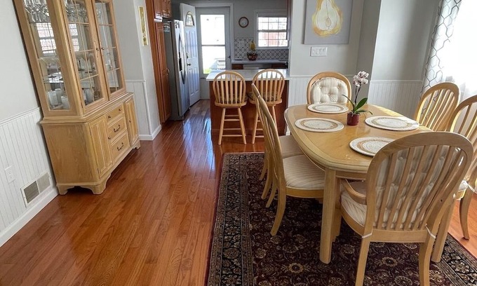 Natrona Maison | Modern 2BR Home in Natrona Hts