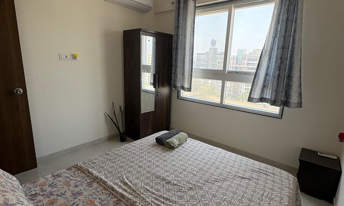 Balewadi Appartement | Chic 2-bedroom apartment with WiFi, AC in amazing Pune @ Balewadi High Street