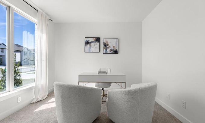 Katy Maison | Luxurious High Class 4Br Theatre Home