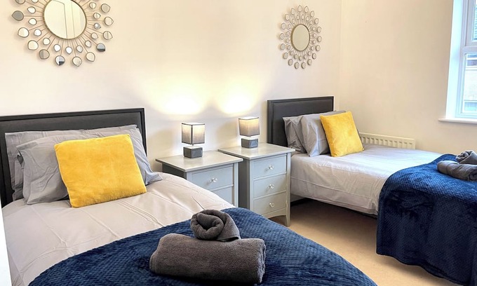 Bishop's Stortford Maison | Extremely Spacious and comfortable 2 Bedroom, 2 bathrooms near Stansted Airport!