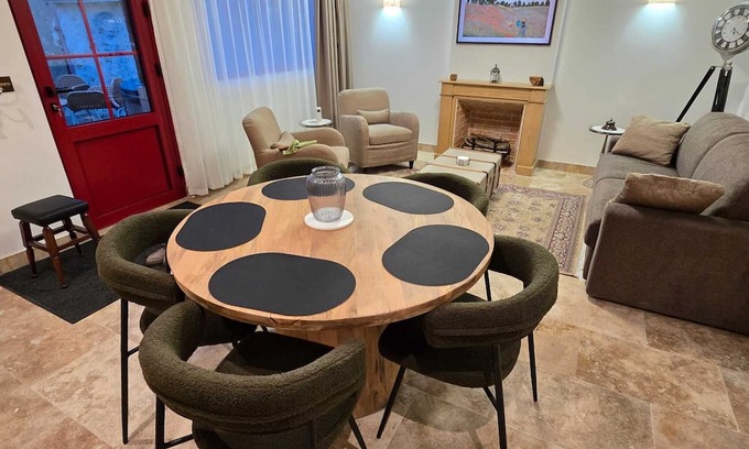 Allainville Cottage | Maisonnette dans corps de ferme avec jacuzzi privatif