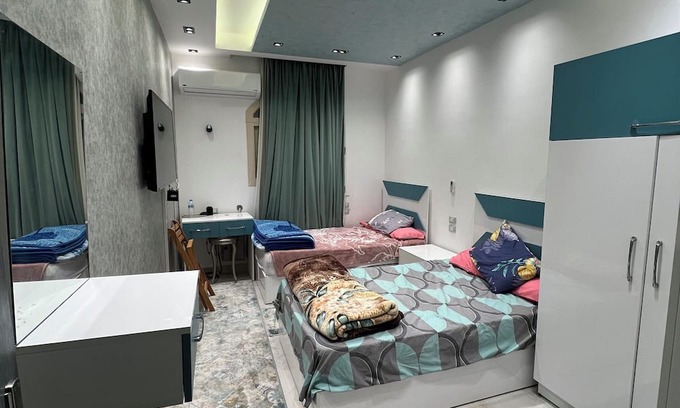 Faisal Maison | Charming 2-bedroom building in Suez Governorate with AC