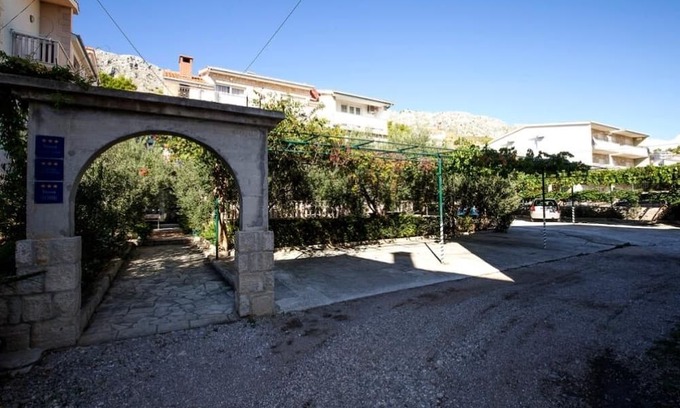 Central Dalmatia Appartement | Apartman Villa Josipa - Duće: 50 M od Plaze