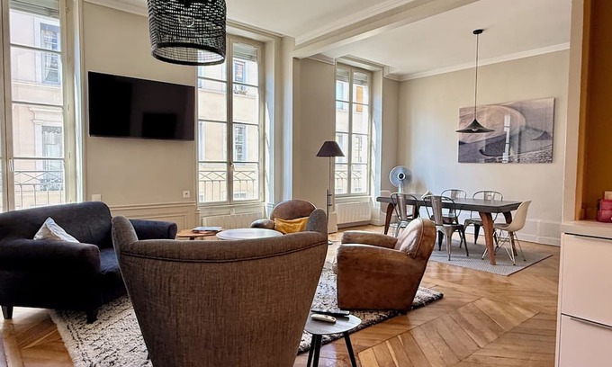 Carnot - Gailleton Appartement | Center presqu'île, luxury apartment between Perrache station and Bellecour