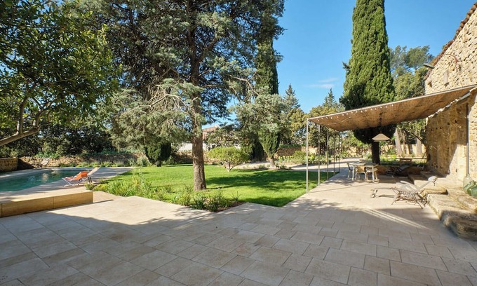 Vers-Pont-du-Gard Autre | My family home