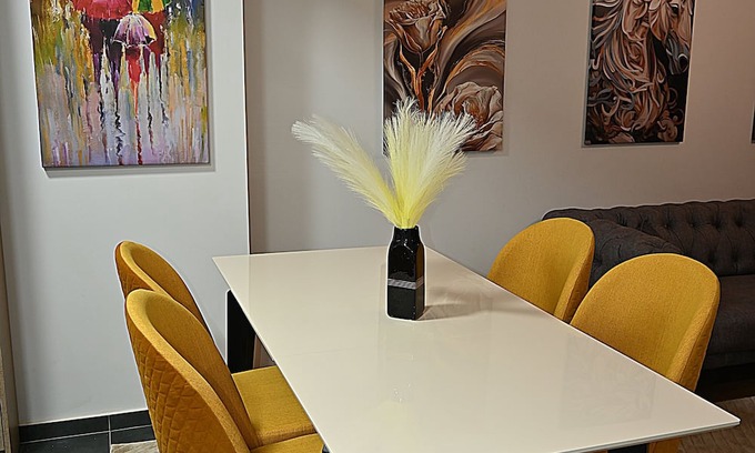 Skopje Region Appartement | Charming 1-bedroom apartment with WiFi, AC in delightful Skopje