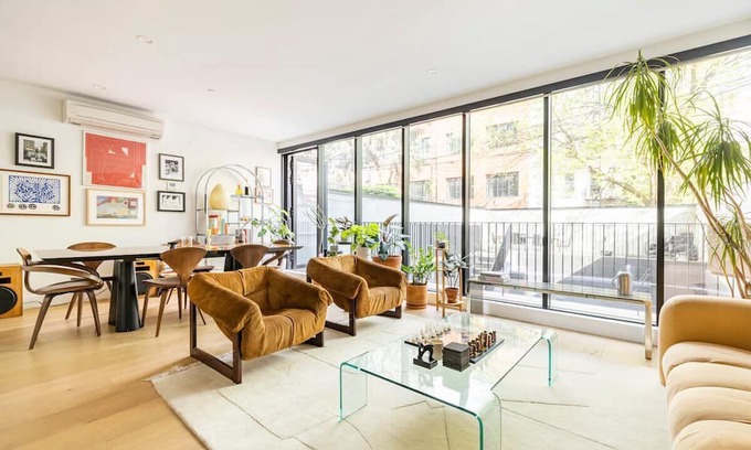 Greenpoint Appartement | India Place by Rove | 2BR Duplex w/Outdoor Spaces