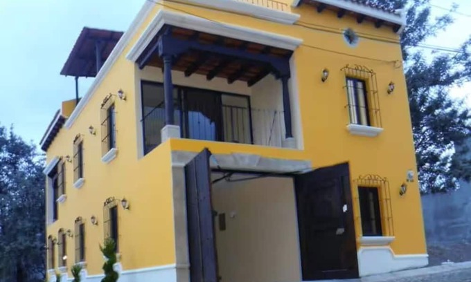 Alotenango Maison | Antigua Gardens nSpacious 4-bedroom house in enchanting Alotenango with WiFi