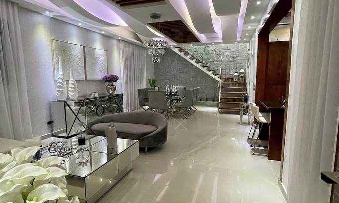 San Francisco de Macoris Appartement | Luxurious Penthouse with Jacuzzi, Wi-Fi, AC, Gated community