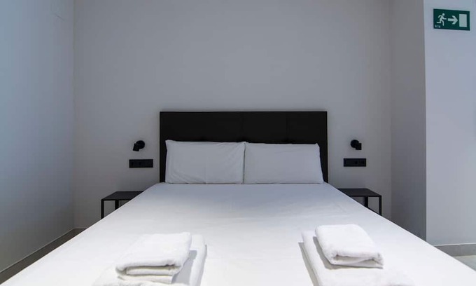 Sant Antoni Appartement | Comfort and Style for 3 in Morvedre