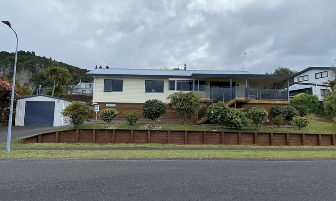 Whareroa Village Maison | Lake Taupo Holiday Home