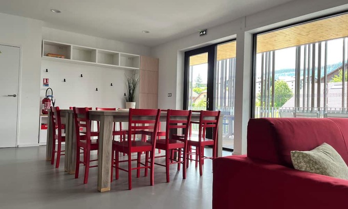 Metabief Appartement | Le Mont d'Or - Handicap gîte for 10 people