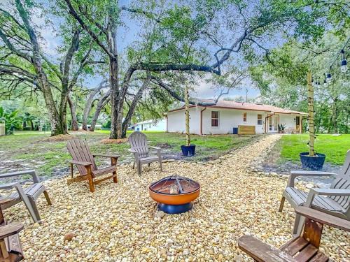 Orange City Maison | Boho Cottage By Blue Springs- 3 Bedrooms- 6 Guest