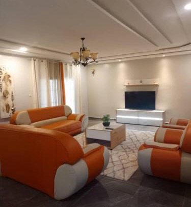 Abomey-Calavi Appartement | APPARTEMENT 1-A ZOPAH 2min EREVAN CALAVI