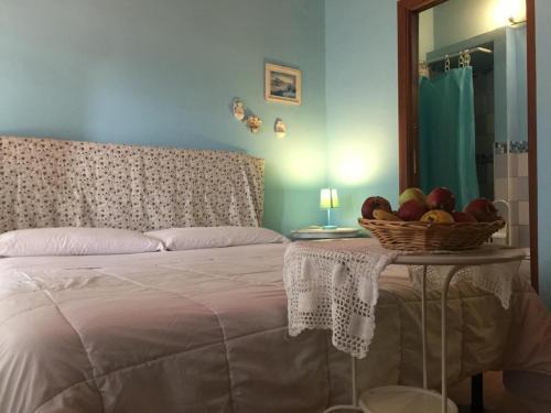 Mongiove Lit Et Petit-Déjeuner | Bed and Breakfast Xenia