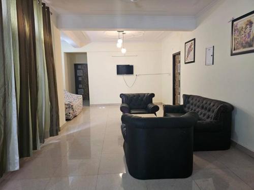 Alambagh Appartement | 3 BHK in Krishna Nagar Lucknow LKOR402