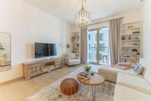Dubai Appartement | Seaside Retreat: 1 Bedroom Gem in Port de la Mer