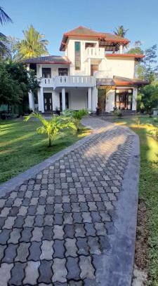 Panadura Maison | LOSATH NEST