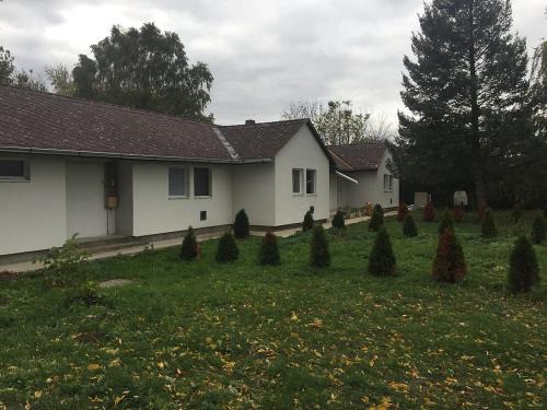 Koszeg Appartement | Koszegi Kis-Kakas - 2 haloszoba+nappalis - sorhaz !