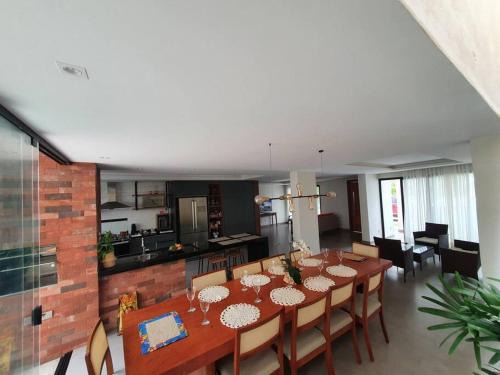 Flamengo Maison | Casa em Praia do Flamengo /Salvador-Ba
