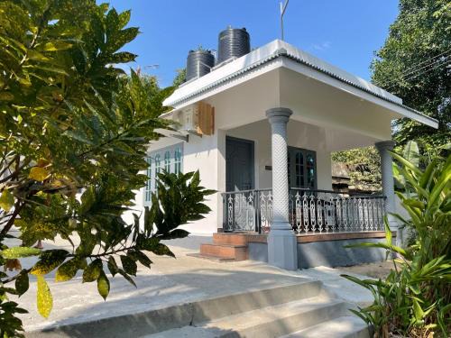 Varkala Maison | Boho Art Cottages