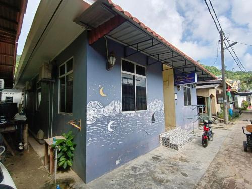 Kampung Pasir Hantu Maison | Perhentian Idaman