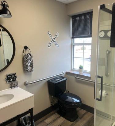 Fountain City Maison | Dragonfly Loft