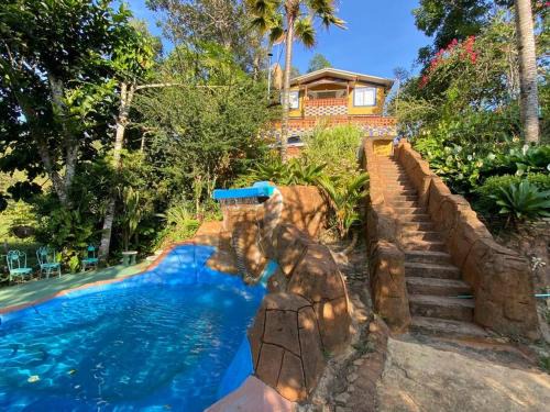 San Rafael Appartement | Casa con piscina balcón cerca al rio san rafael